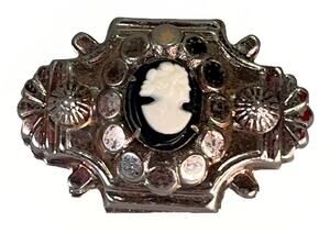 Vintage Cameo Brooch Pin Silver Tone Floral Oval Portrait 1.5” 8.2g